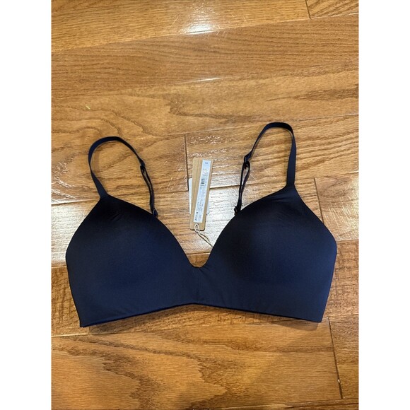 SKIMS Wireless Form T-Shirt Bra 32B NEW Black - Picture 2 of 5